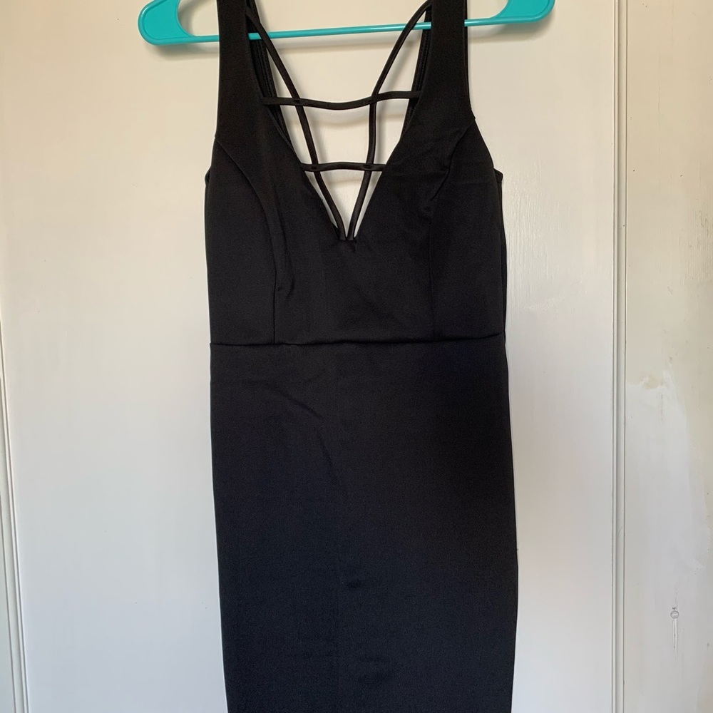 Forever 21 black bodycon dress
